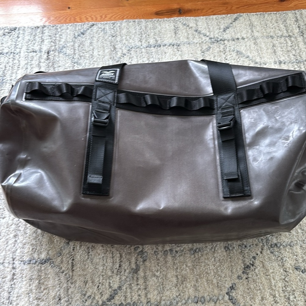 Mier waterproof duffle - Picture 6 of 9